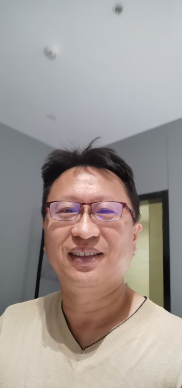 台皖佬徽阿狼的第一张照片--新竹闪婚服务中心
